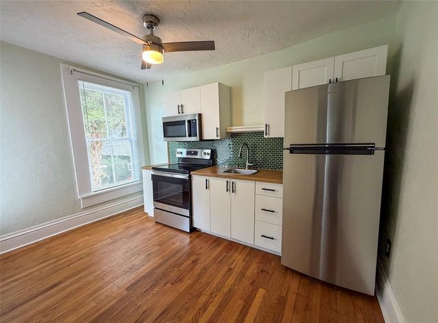 123 NE 8TH STREET, Gainesville, FL 32601