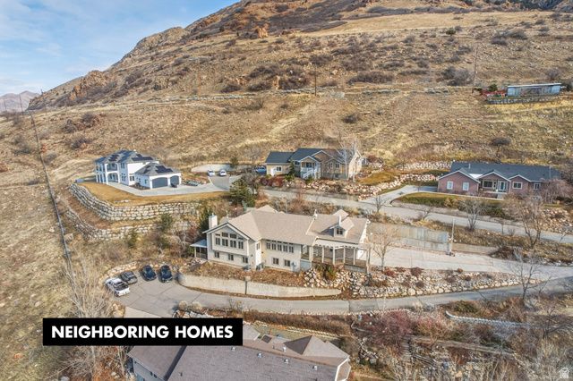 5560 S WASATCH BLVD, Holladay, UT 84124