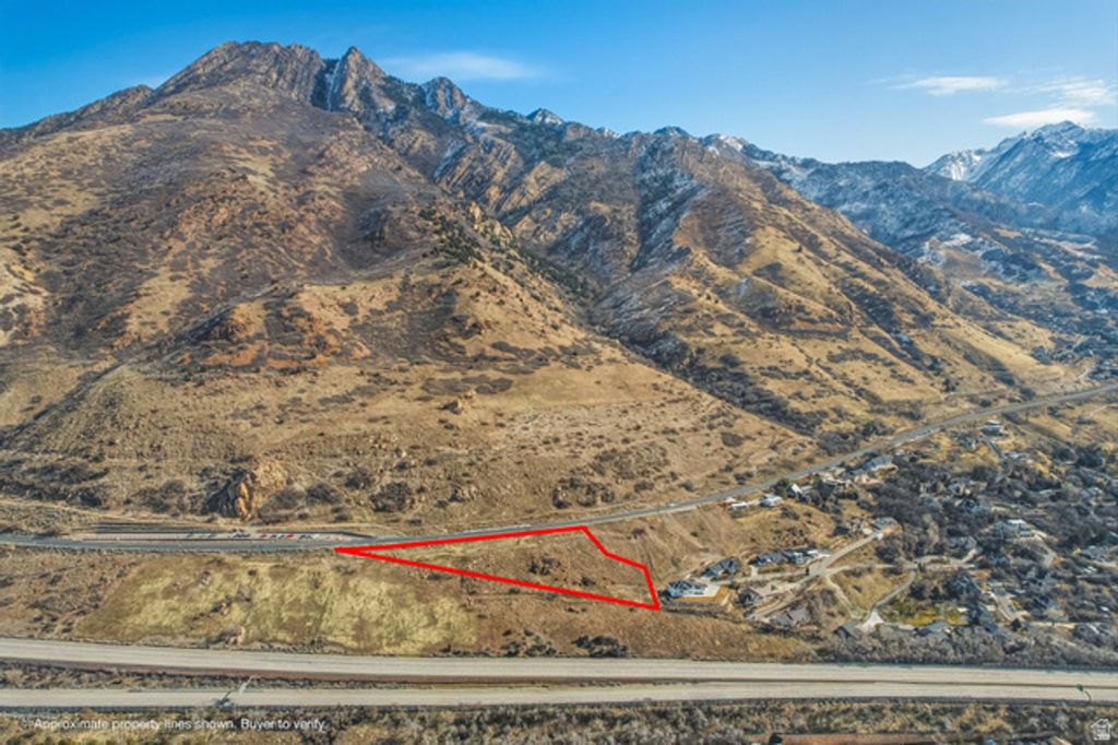 5560 S WASATCH BLVD, Holladay, UT 84124
