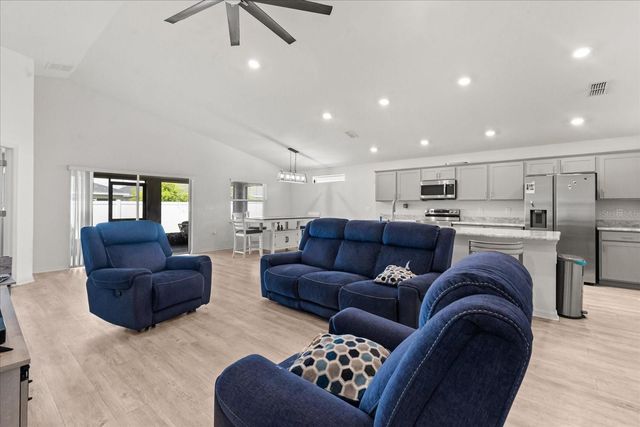 1385 MEZZAVALLE WAY, Auburndale, FL 33823