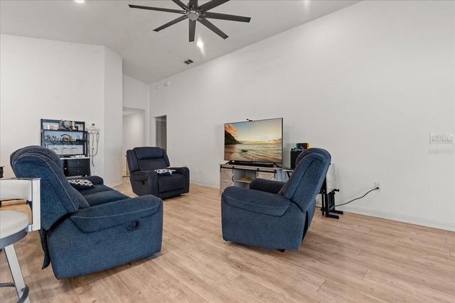 1385 MEZZAVALLE WAY, Auburndale, FL 33823