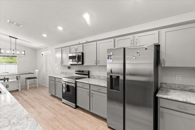 1385 MEZZAVALLE WAY, Auburndale, FL 33823