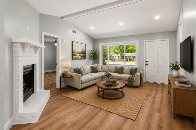 106 Teddy Court, Summerville, SC 29485