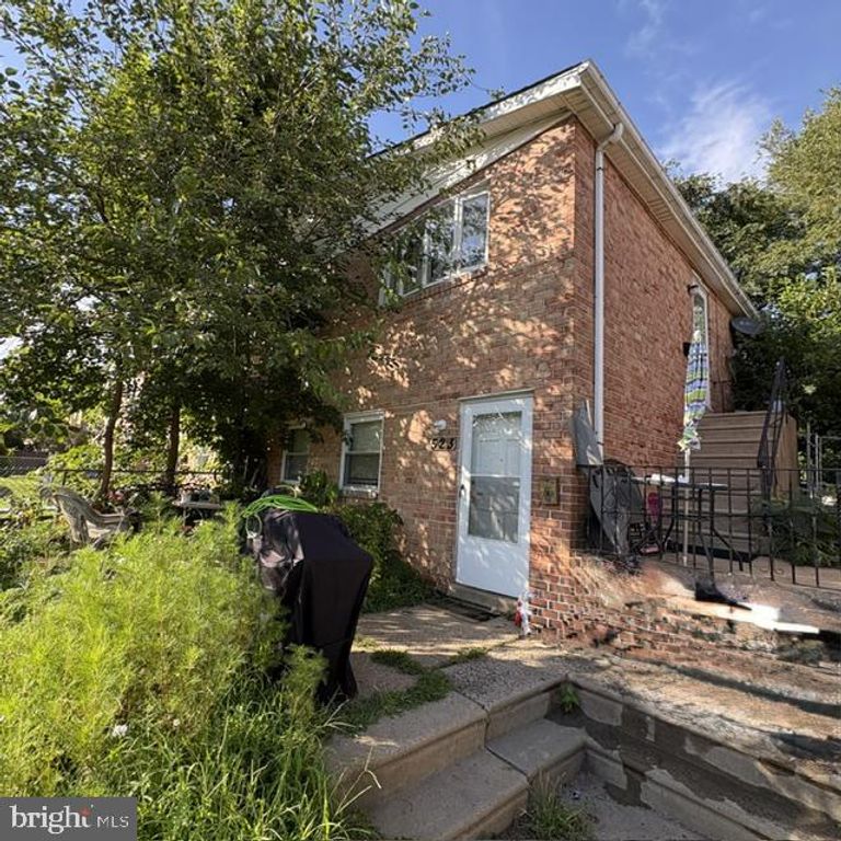 523 FOSTER ST, Philadelphia, PA 19116