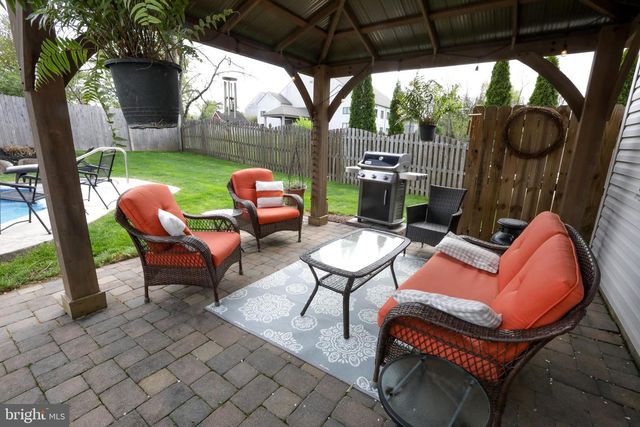 2656 ROMIG RD, Gilbertsville, PA 19525