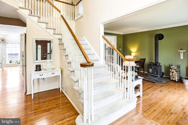 2656 ROMIG RD, Gilbertsville, PA 19525