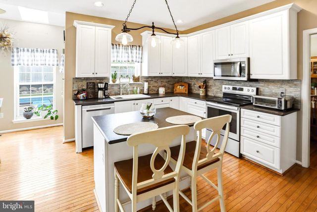 2656 ROMIG RD, Gilbertsville, PA 19525