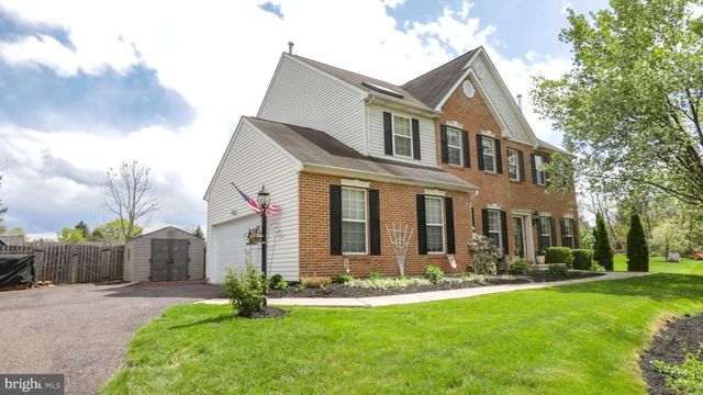 2656 ROMIG RD, Gilbertsville, PA 19525