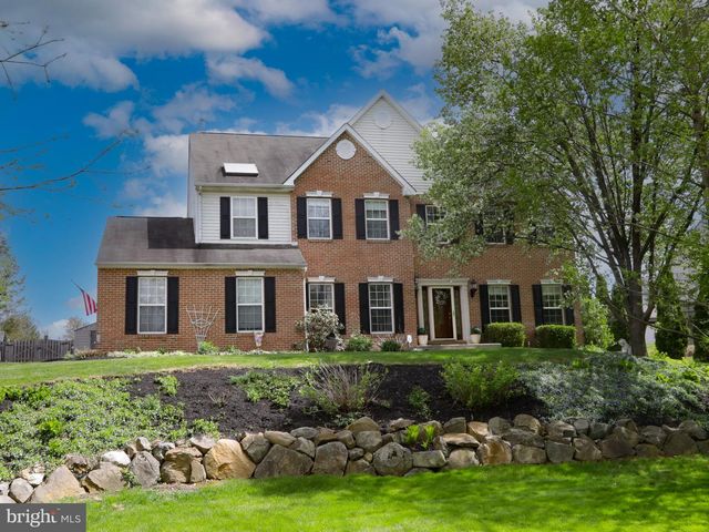 2656 ROMIG RD, Gilbertsville, PA 19525