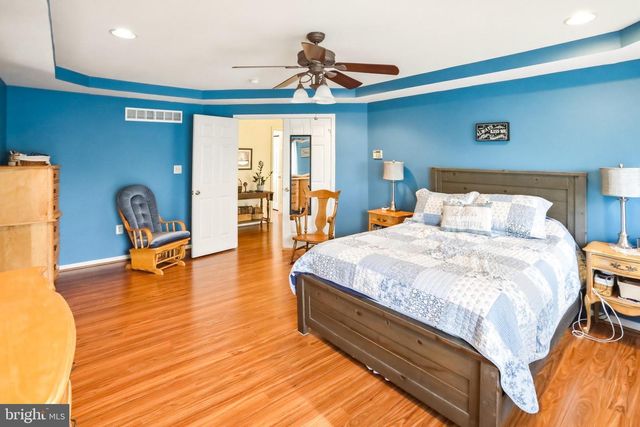 2656 ROMIG RD, Gilbertsville, PA 19525