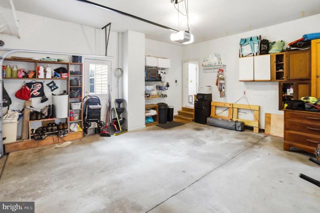 2656 ROMIG RD, Gilbertsville, PA 19525