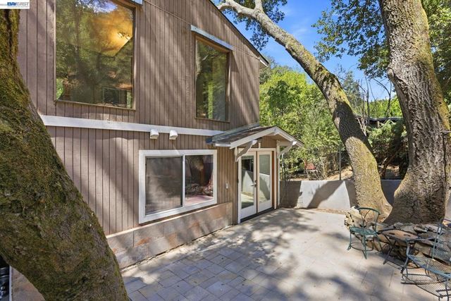 2315 Kilkare Rd, Sunol, CA 94586