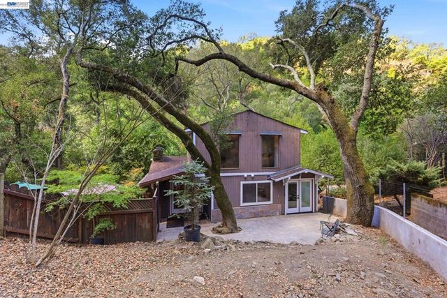 2315 Kilkare Rd, Sunol, CA 94586