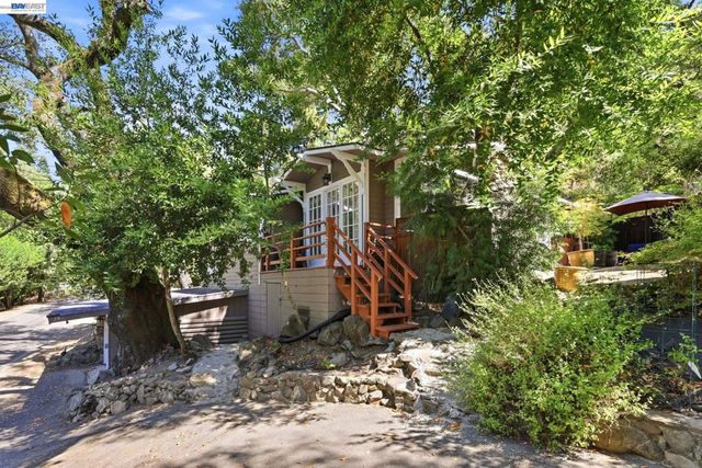 2315 Kilkare Rd, Sunol, CA 94586