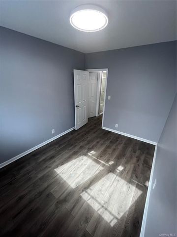 15127 34th Avenue, Flushing, NY 11354