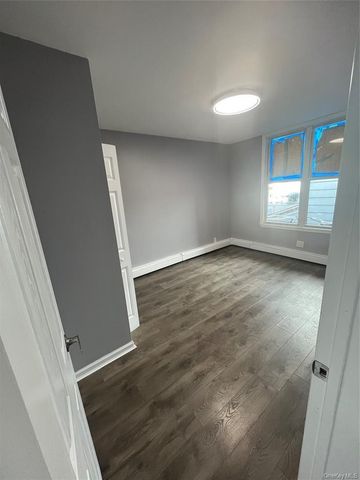 15127 34th Avenue, Flushing, NY 11354