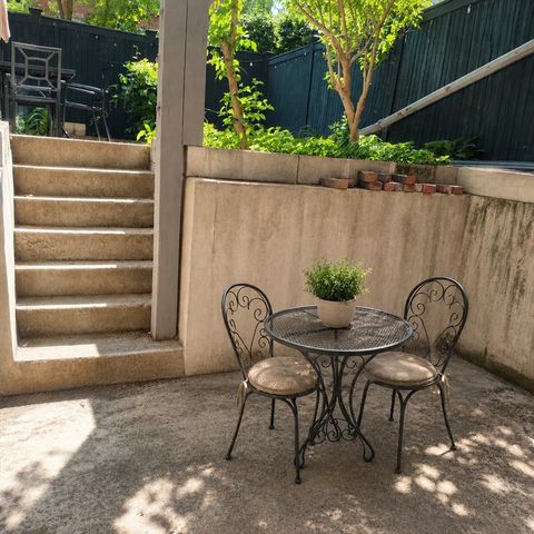 50 Waltham St B, Boston, MA 02118