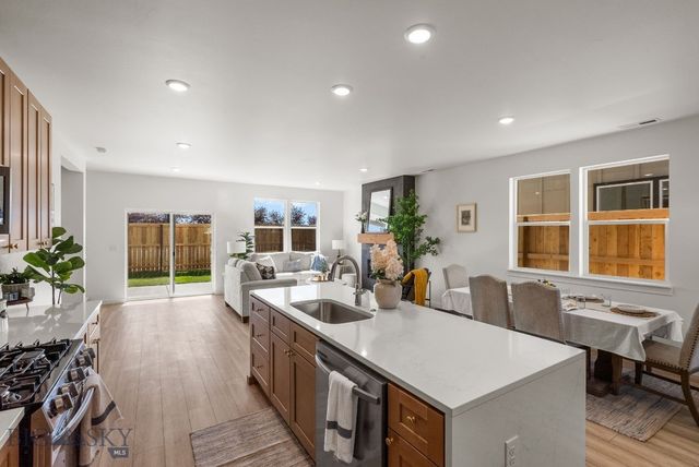 832 Spaniel Lane, Belgrade, MT 59714