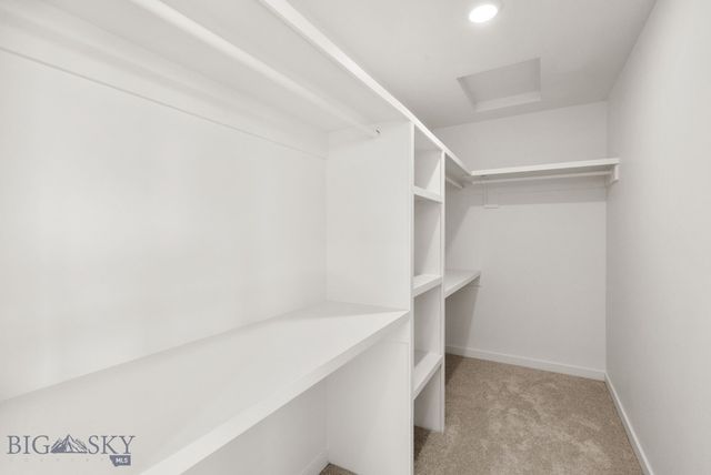 832 Spaniel Lane, Belgrade, MT 59714