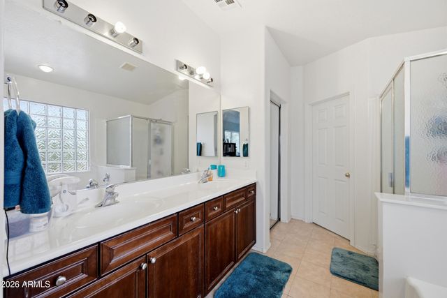 8201 S 51ST Drive, Laveen, AZ 85339