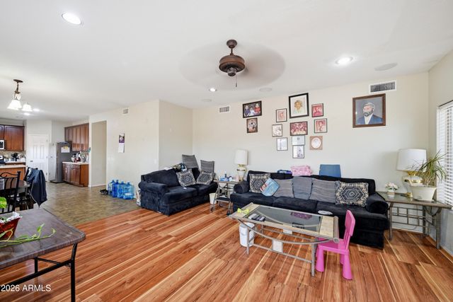8201 S 51ST Drive, Laveen, AZ 85339