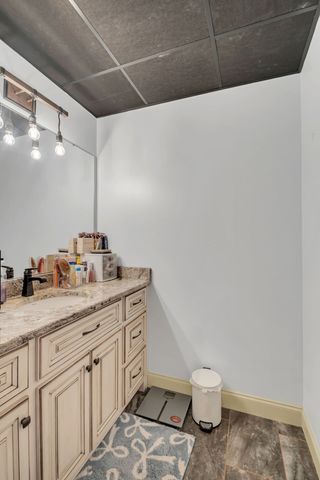 172 Tad Cir, Leoma, TN 38468