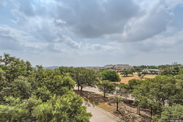 1 Towers Park Ln Apt 2401, San Antonio, TX 78209