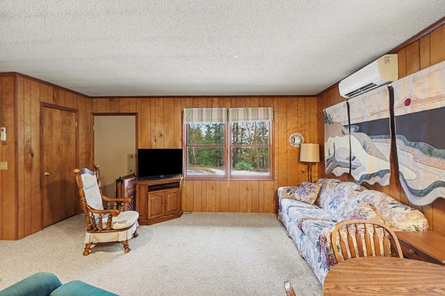 2960 N Sahara Trail, Mears, MI 49436