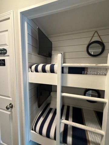 40 Folly Field Rd Apt A232, Hilton Head Island, SC 29928