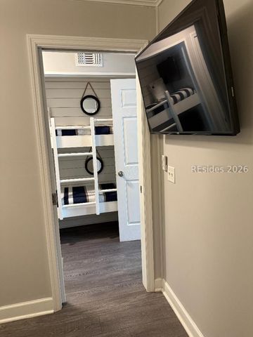 40 Folly Field Rd Apt A232, Hilton Head Island, SC 29928