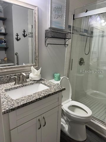 40 Folly Field Rd Apt A232, Hilton Head Island, SC 29928