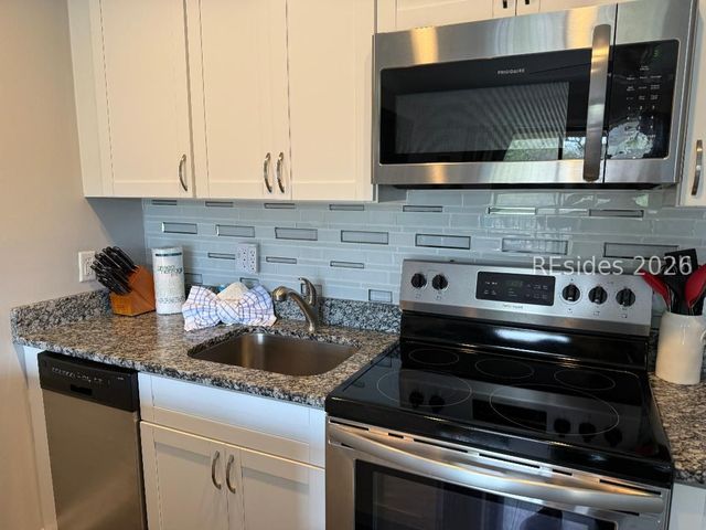 40 Folly Field Rd Apt A232, Hilton Head Island, SC 29928
