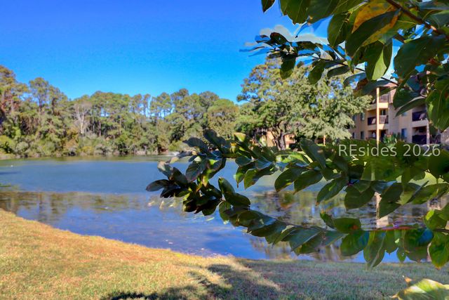 40 Folly Field Rd Apt A232, Hilton Head Island, SC 29928
