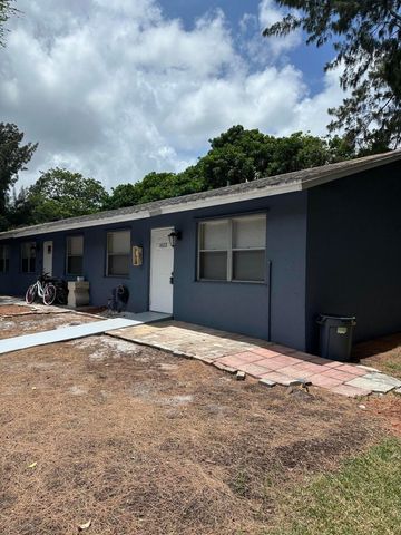 4833 Serafica Drive, Lake Worth Beach, FL 33461