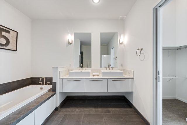 700 12th Ave S Unit 1104, Nashville, TN 37203