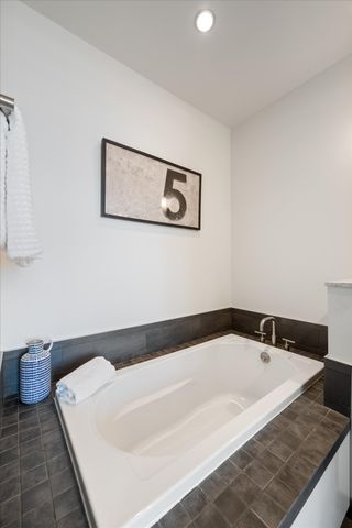 700 12th Ave S Unit 1104, Nashville, TN 37203
