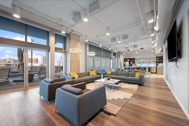 700 12th Ave S Unit 1104, Nashville, TN 37203