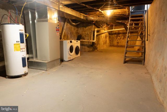 1714 N LAMBERT ST, Philadelphia, PA 19121