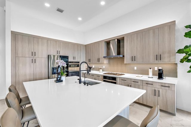 20092 Hirono Lane, Boca Raton, FL 33434