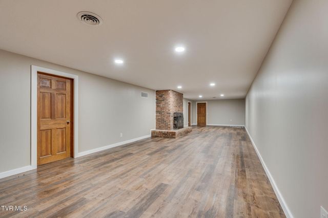 512 Hidden Valley Road, Kingsport, TN 37663