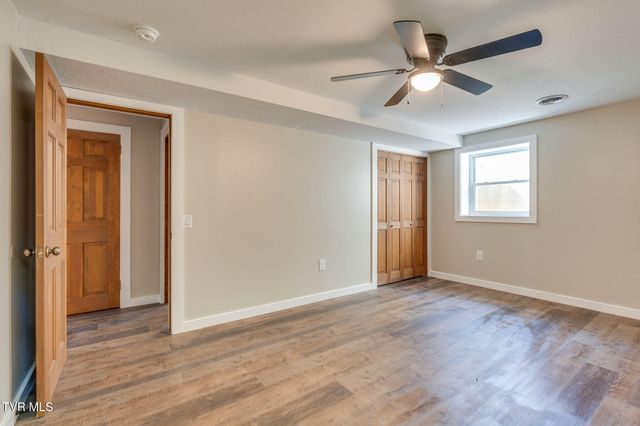 512 Hidden Valley Road, Kingsport, TN 37663