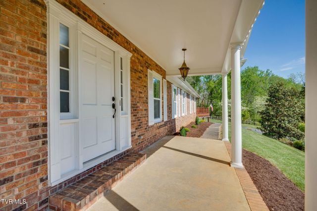 512 Hidden Valley Road, Kingsport, TN 37663