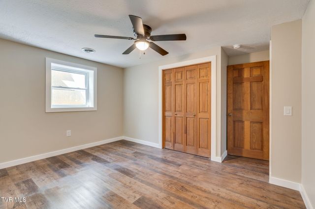 512 Hidden Valley Road, Kingsport, TN 37663