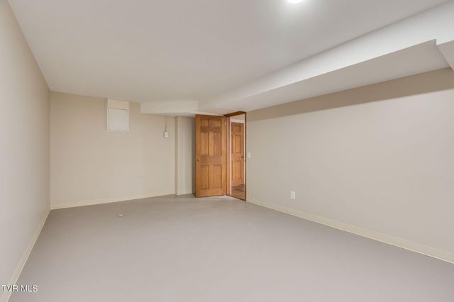 512 Hidden Valley Road, Kingsport, TN 37663