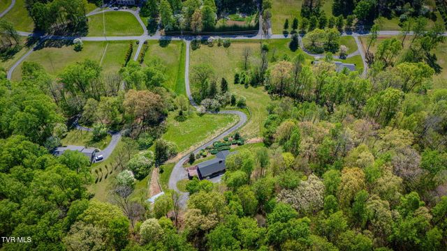 512 Hidden Valley Road, Kingsport, TN 37663