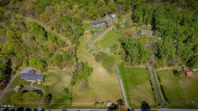 512 Hidden Valley Road, Kingsport, TN 37663