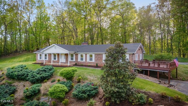 512 Hidden Valley Road, Kingsport, TN 37663