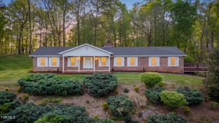 512 Hidden Valley Road, Kingsport, TN 37663