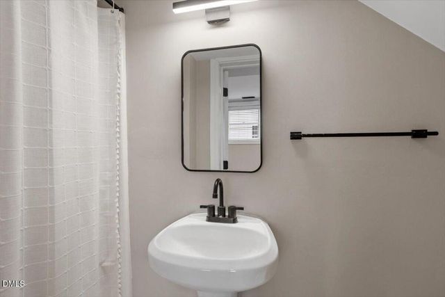 204 Georgetown Road, Raleigh, NC 27608