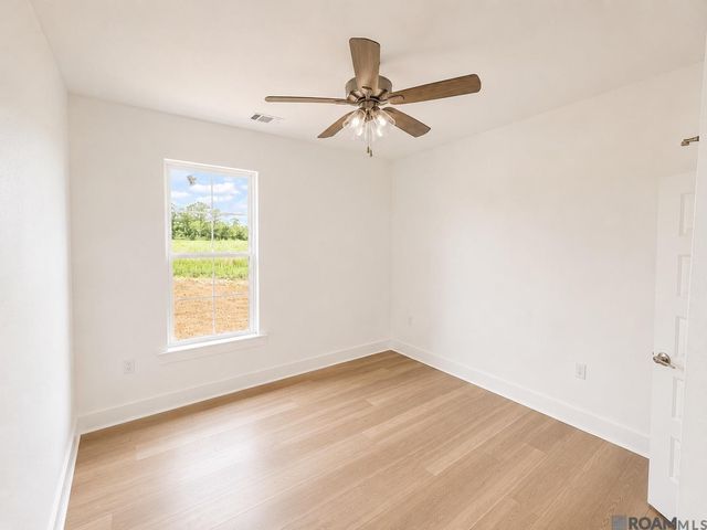 34500 N Corbin Rd, Walker, LA 70785